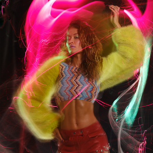 色玖玖综合视频在线播放
